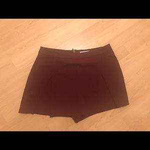 Bcbg shorts/ skirt